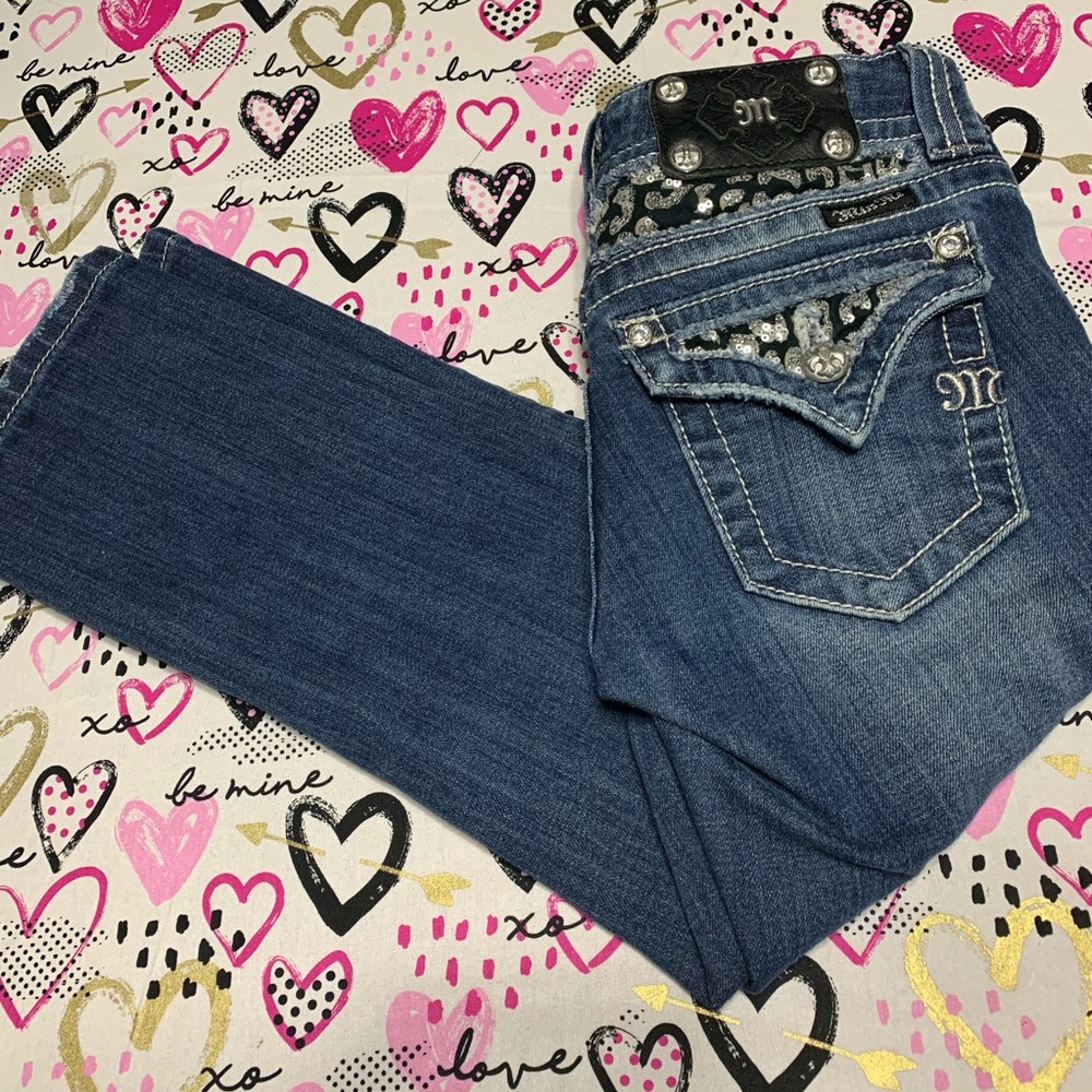 Miss Me Low Rise Easy Capri - Size 24